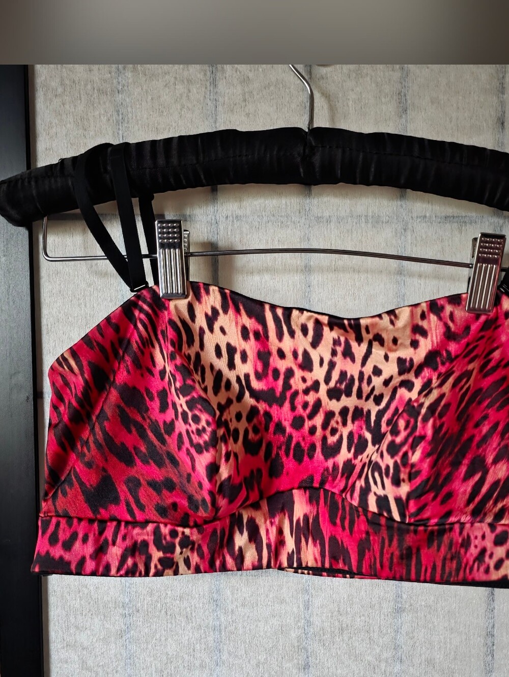 YITTY Fuchsia and Black Leopard Bandeau Top